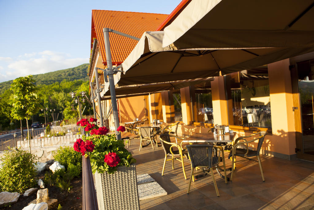Hotel Belvedere Sovata Exterior foto